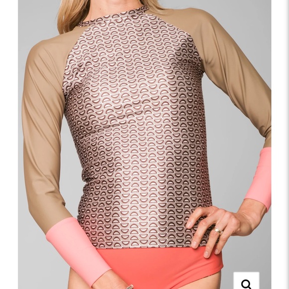 Seea Doheny Rashguard Size Small - Picture 6 of 8